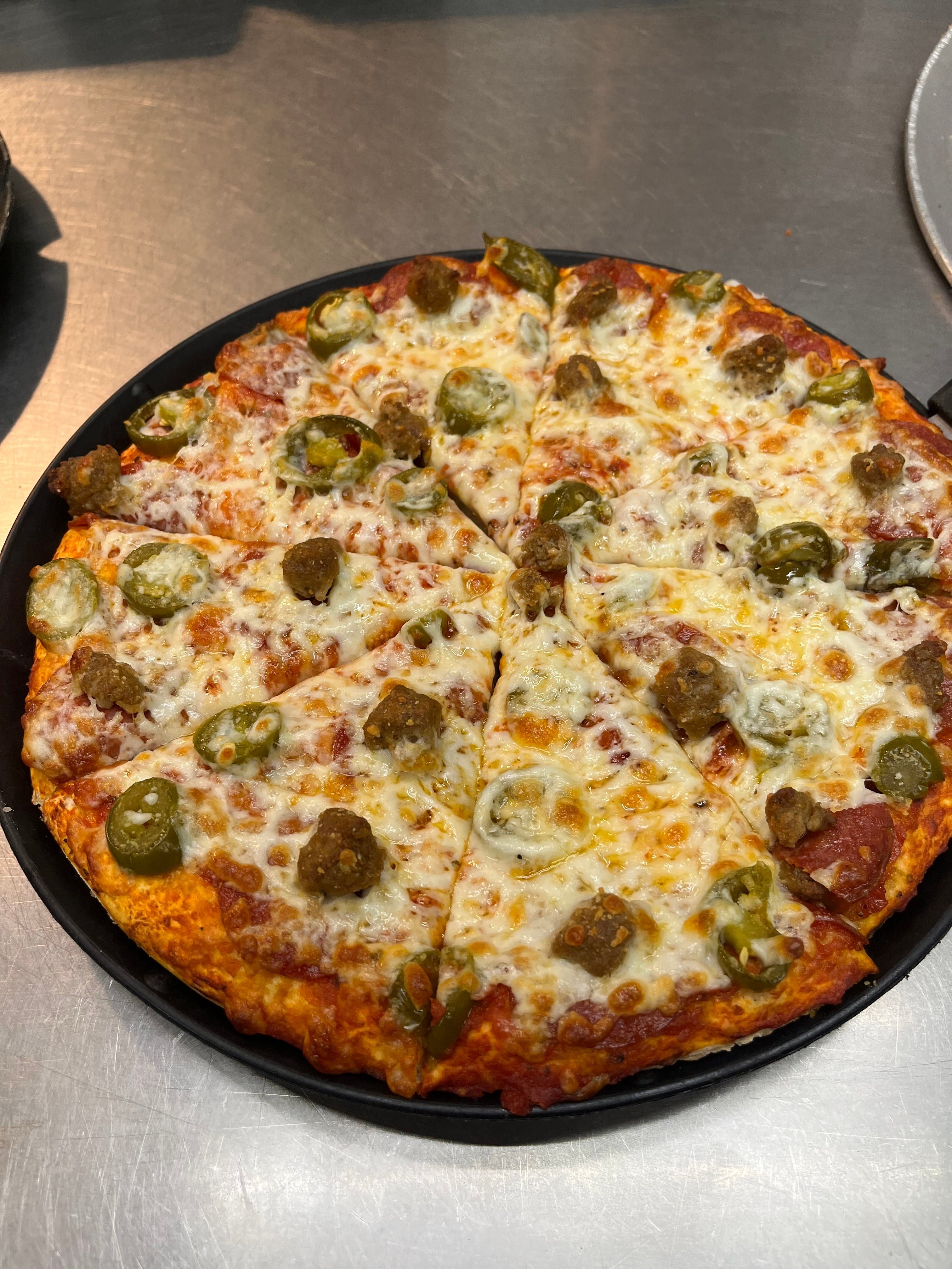 Veyo Volcano Pizza.